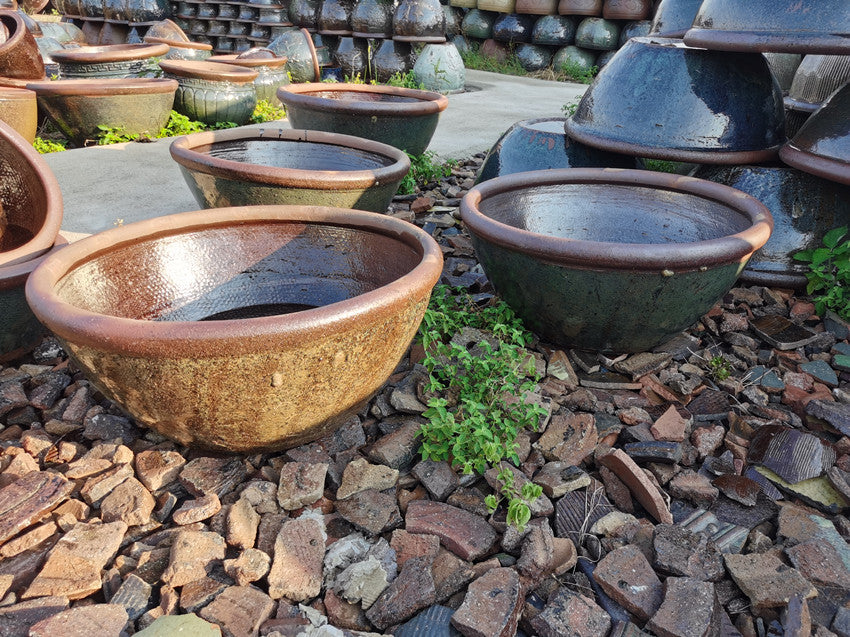 38#Smooth large shallow basin/Animal head large shallow tank/Large lotus pot/Gardening water feature pottery